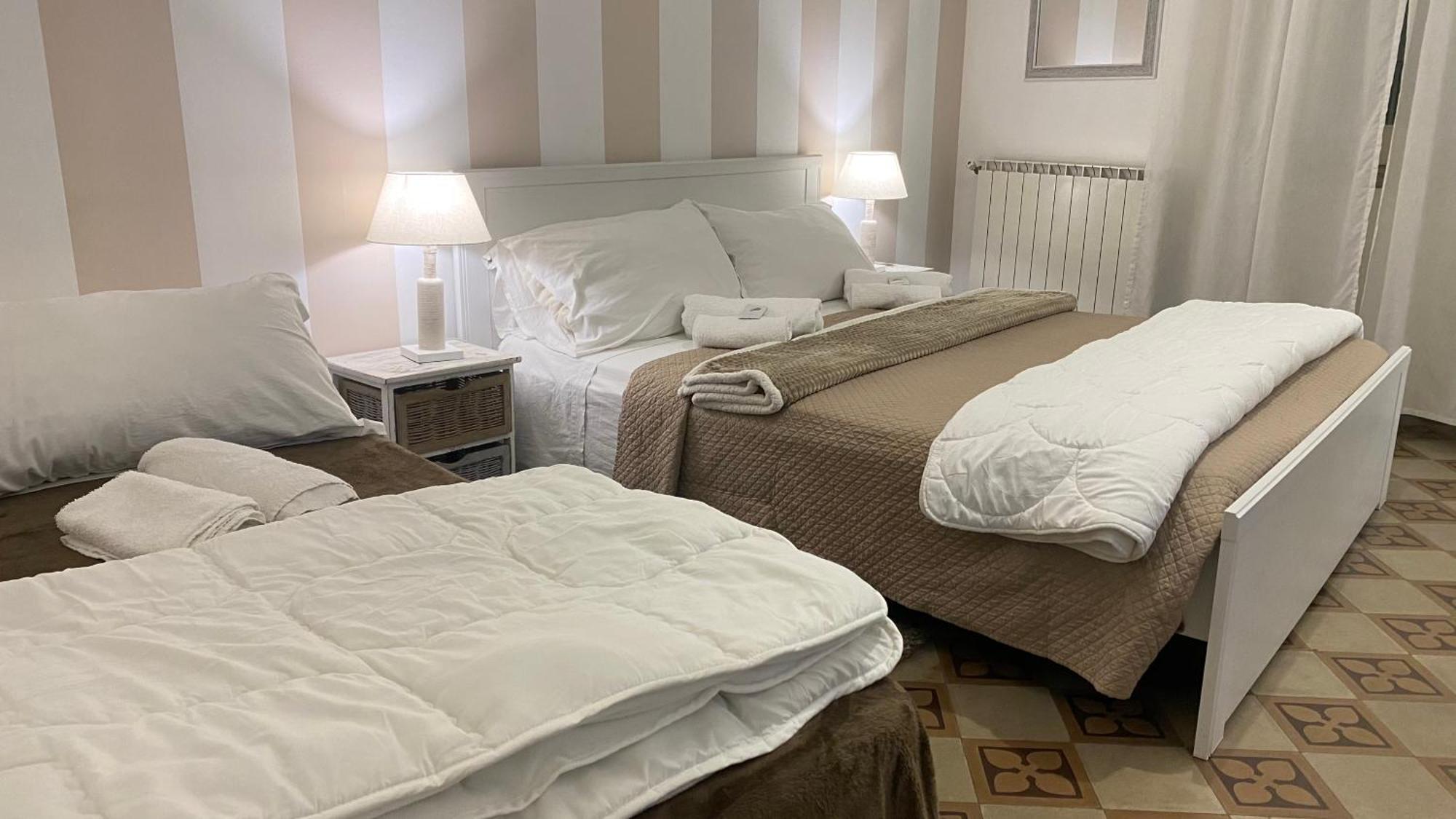 Bb Essenze Bed & Breakfast Палермо Екстериор снимка
