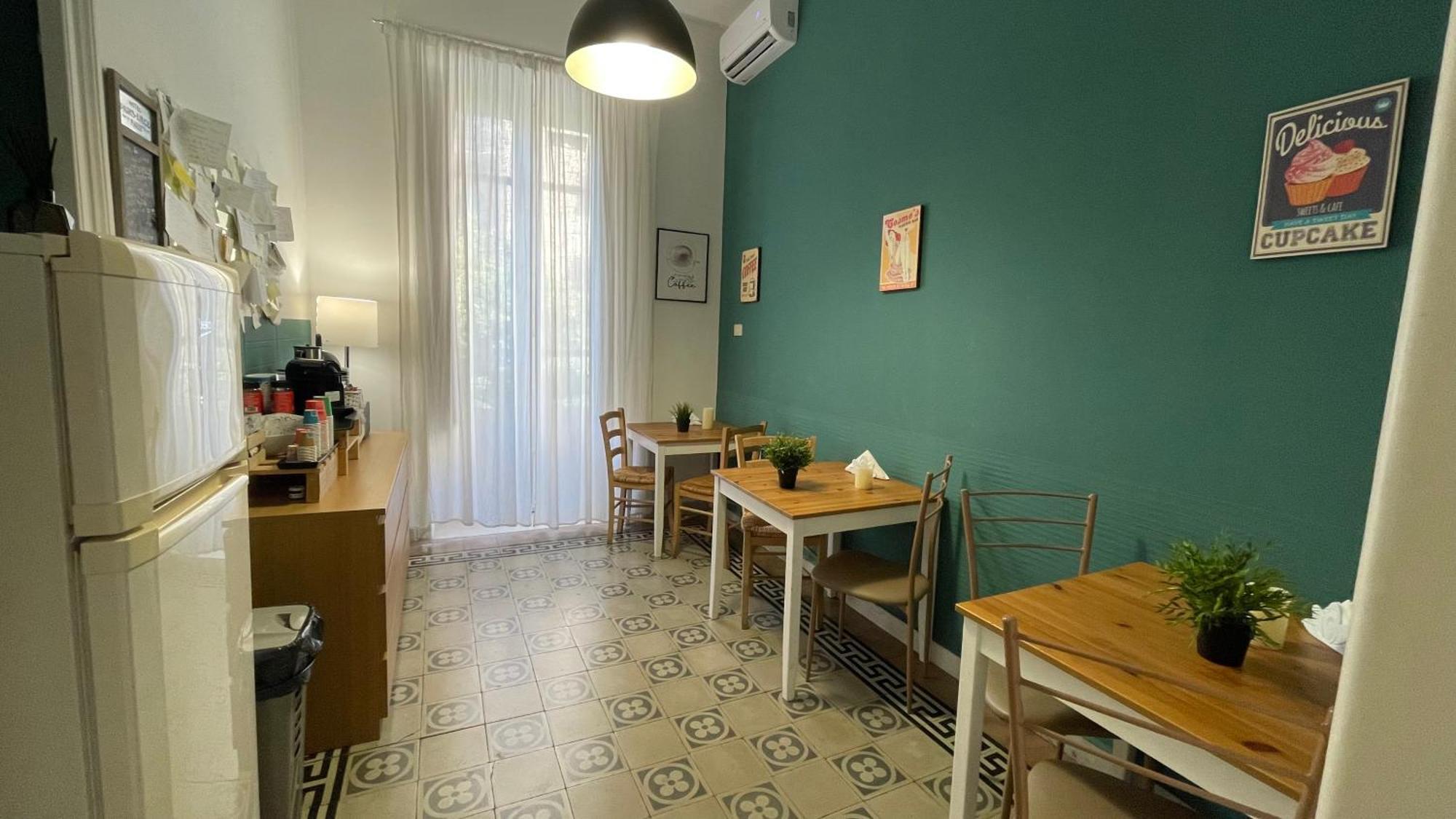 Bb Essenze Bed & Breakfast Палермо Екстериор снимка
