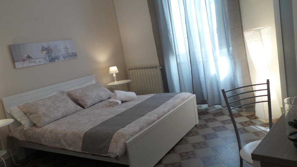 Bb Essenze Bed & Breakfast Палермо Екстериор снимка