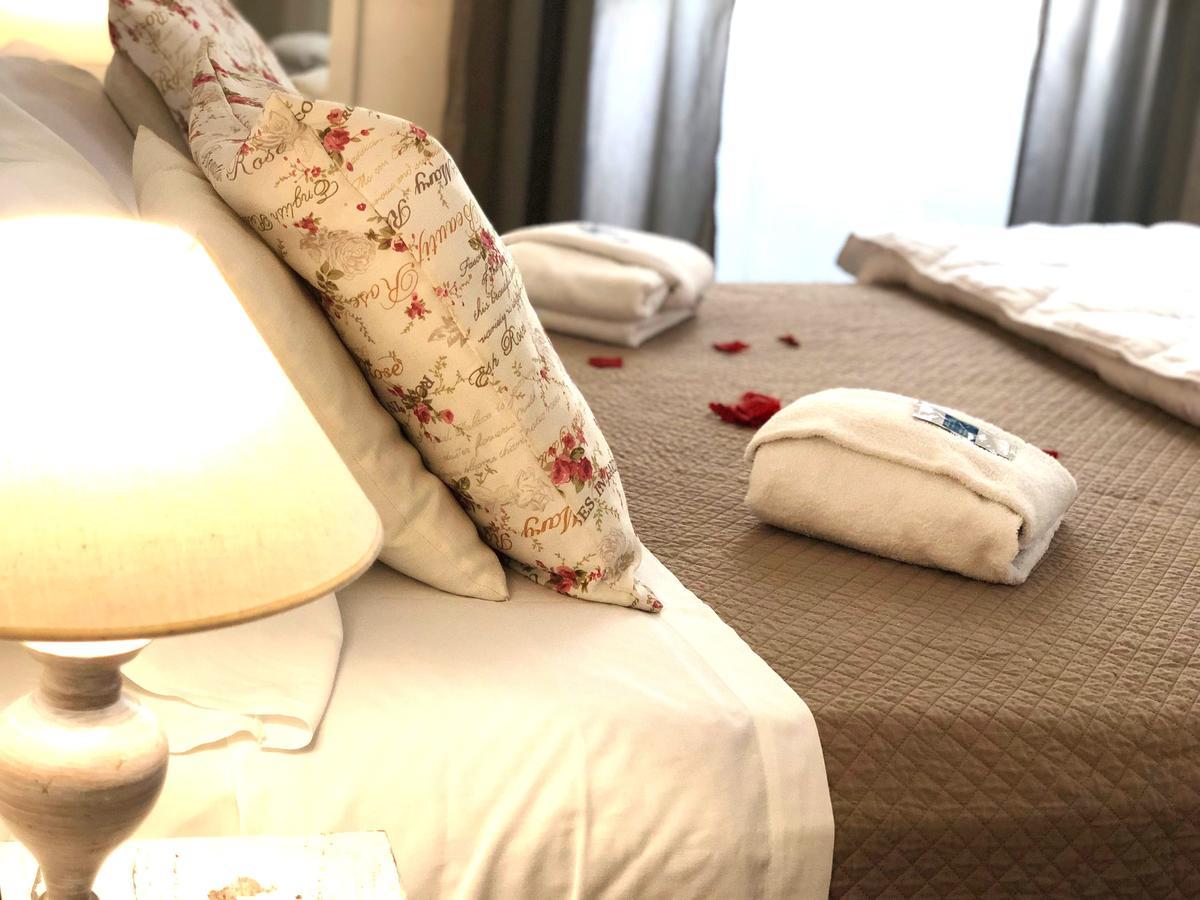 Bb Essenze Bed & Breakfast Палермо Екстериор снимка
