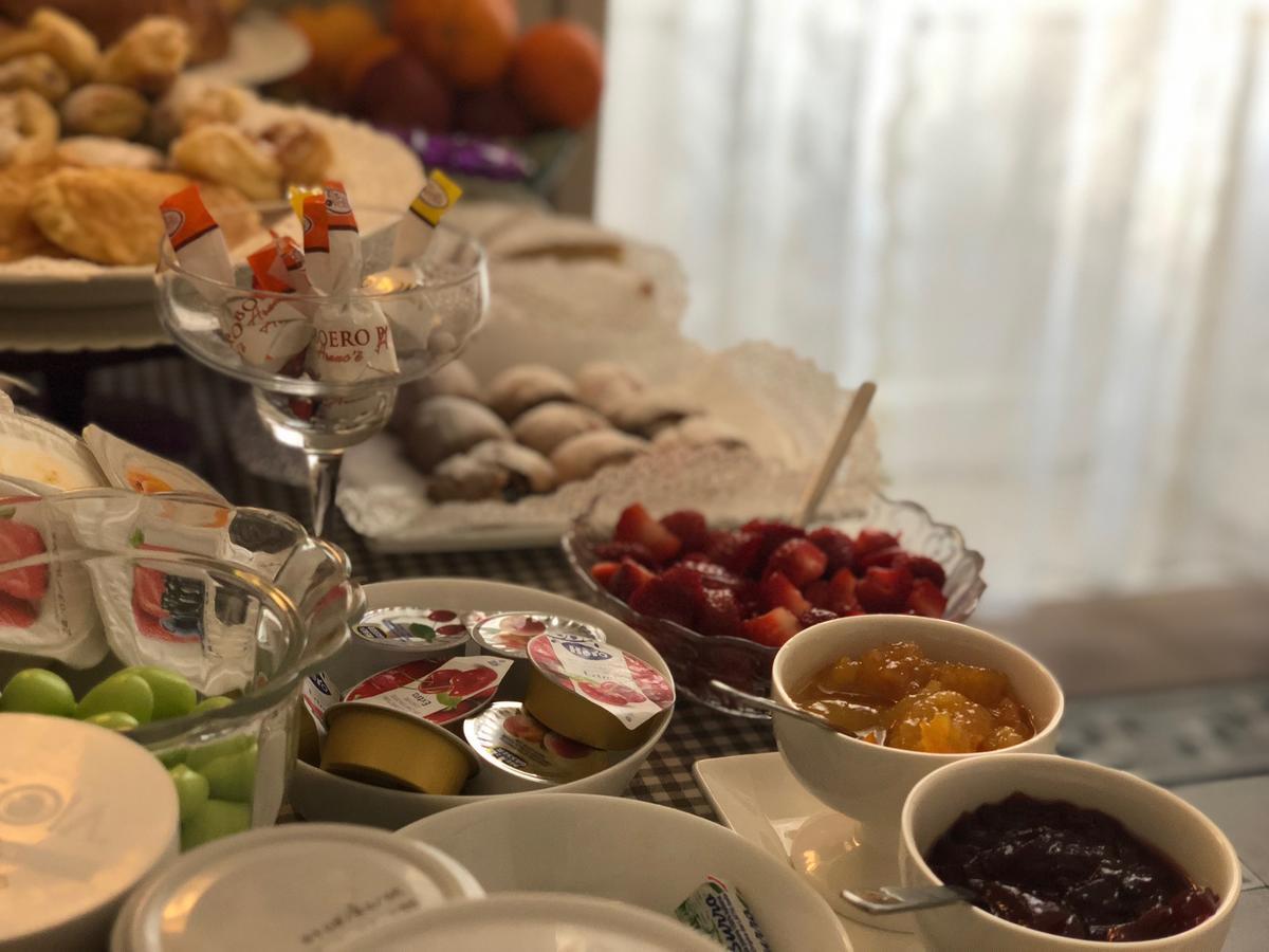 Bb Essenze Bed & Breakfast Палермо Екстериор снимка